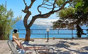 Silis Beach House